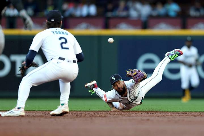 Julio Rodríguez Shines In Mariners' 8-6 Win Over White Sox
