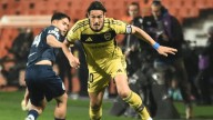 El desplante de Edinson Cavani al ser reemplazado frente a Independiente Rivadavia