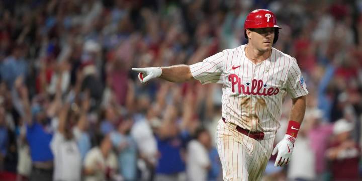 J.T. Realmuto turning it around offensively after slow start