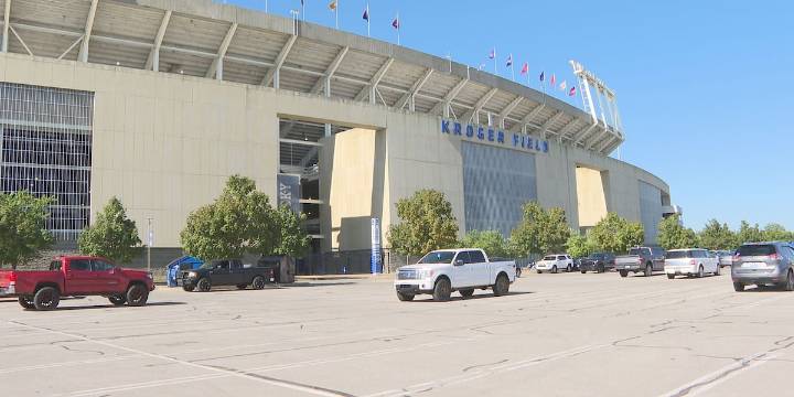 Lexington police issue traffic advisory for Labor Day weekend