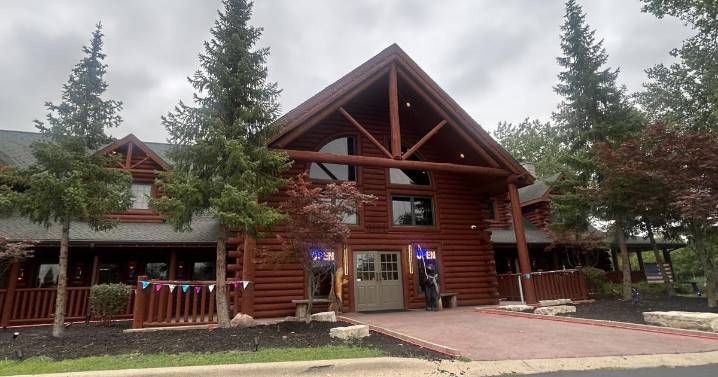 41 North Tavern opens in Schererville