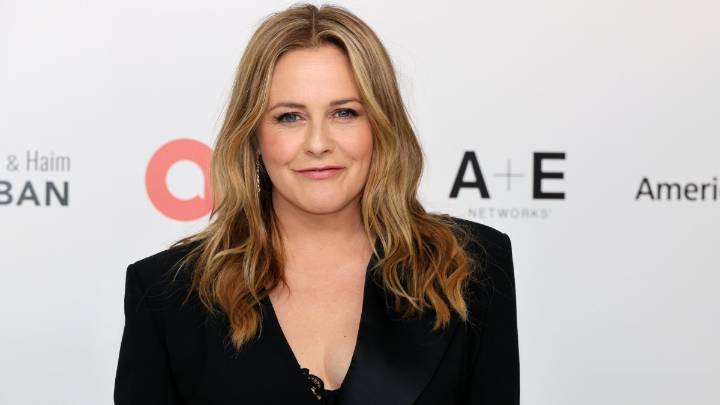 Alicia Silvertsone is ‘really excited’ for ‘Clueless’ series