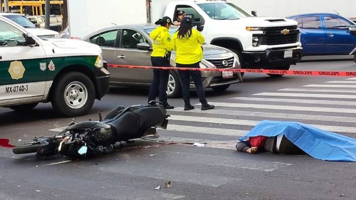 Motociclista pierde la vida tras ser embestido por camioneta en GAM