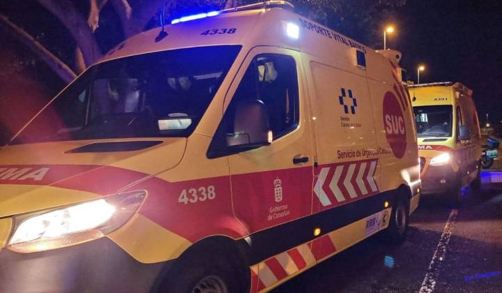 Un hombre herido tras volcar su coche en la TF-2 y quedar atrapado en el interior