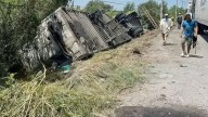 'Amargo' carreterazo: tráiler jarocho se vuelca en Tamaulipas con 18 toneladas de limones