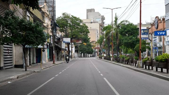 Máxima de 20° y cielo nublado: así estará el tiempo en Santiago durante este…