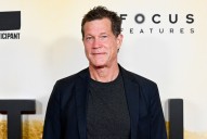 ‘Nip/Tuck’ actor and his family involved in car crash in N.J.