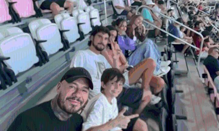 Las fotos de Marcelo Tinelli y sus hijos en el debut de De Paul junto a Messi en el Inter Miami