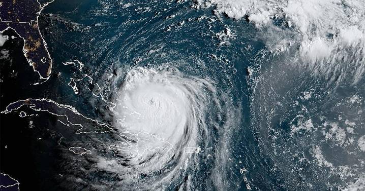 Stronger, bigger Hurricane Erin forecast to create dangerous surf along US coast