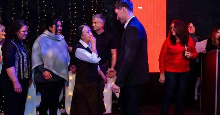 Morón reconoció a entidades solidarias con el Reconocimiento Papa Francisco