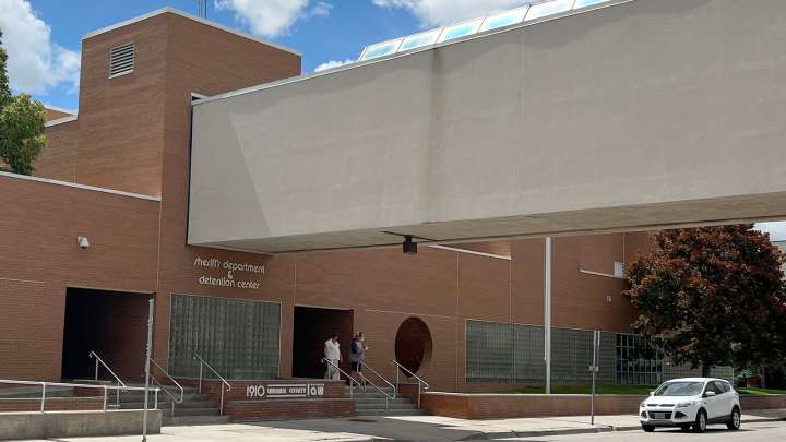 Cheyenne Woman Arrested On Shoplifting Charge Dies In Jail