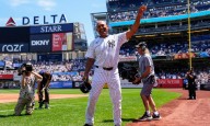 Mariano Rivera se rompe el tendón de Aquiles en partido de los Veteranos de los Yankees