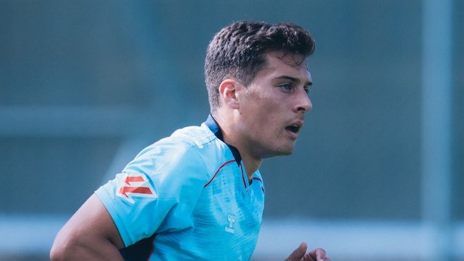 Manu continúa a saga dos Fernández no primeiro equipo do Celta