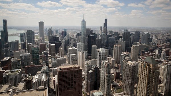 Chicago mayor defies Trump's immigration crackdown plan for the city