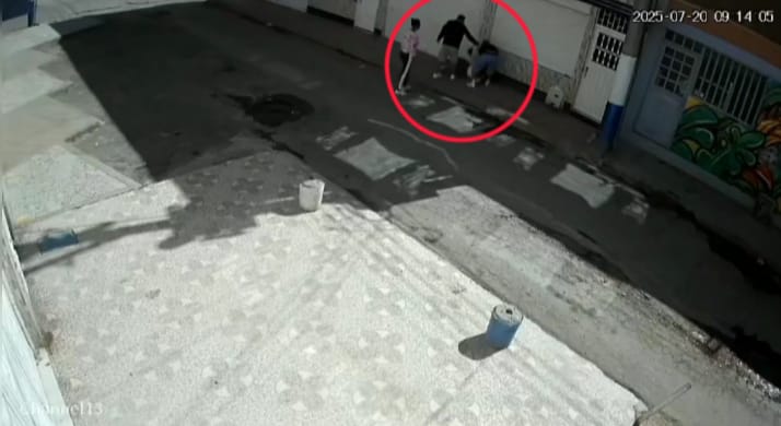 Se conoce el video en el que dos hermanos atacan a un hombre hasta quitarle la vida en Soacha
