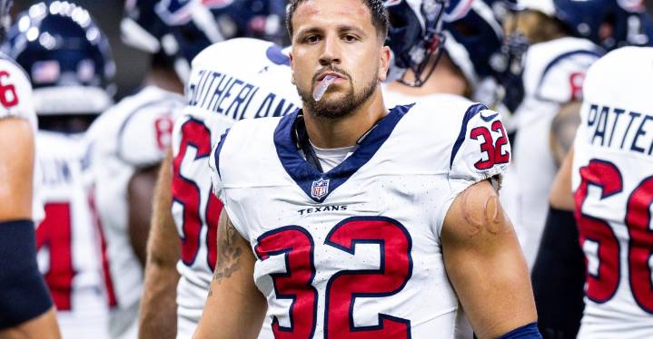 Broncos have released ILB Garret Wallow