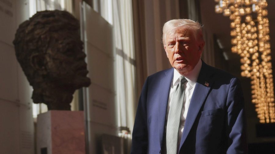 Watch live: Trump visits Kennedy Center, unveils Honors award nominees