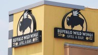 Buffalo Wild Wings will pay almost $50K to settle Douglasville religious discrimination lawsuit over job applicant's skirt length