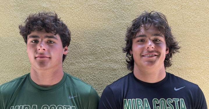 Mira Costa turns to the Meeker twins, surfer and football dudes