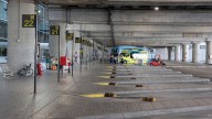 Medidas contra la piratería en el aeropuerto de Alicante: Aena podrá barreras y pago para buses y VTC