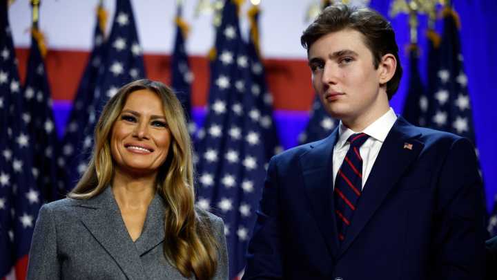 Melania Trump's True Priorities Are Clearer Than Ever (And It Has Us Feeling For Barron)