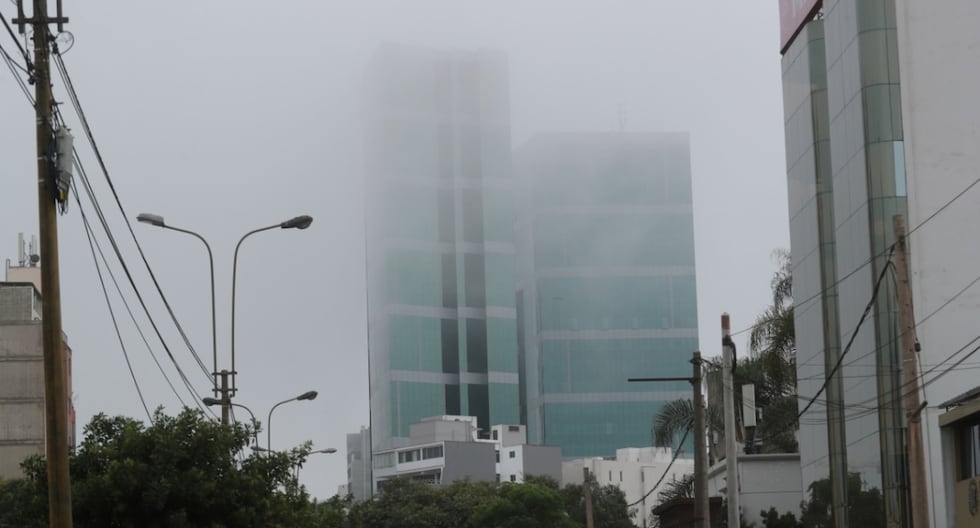 Lima registró 11 °C en la madrugada más fría del año por la DANA