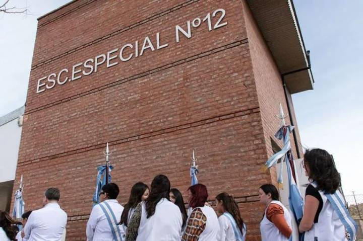 La Especial 12 de Loncopué reinició clases en su edificio