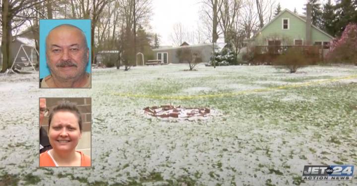 'Die instantly': Woman burned dismembered homeowner in fire pit after he took her in