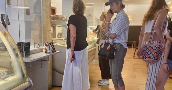 La infanta Elena, de paseo por Palma
