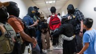 Los pediatras preparan silenciosamente a las familias inmigrantes para lo impensable: separarse de sus hijos