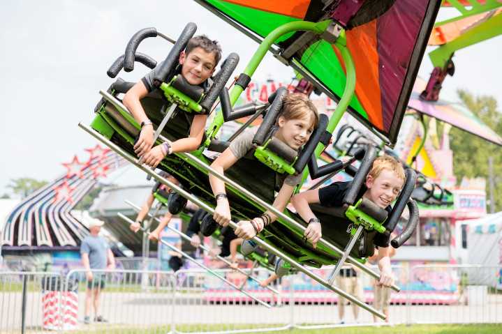 Demolition derby, vendors and magic show: Saturday activities at the Jackson County Fair