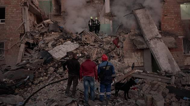 Kyiv hit by ‘massive’ Russian missile, drone attack, officials say, with 19 killed