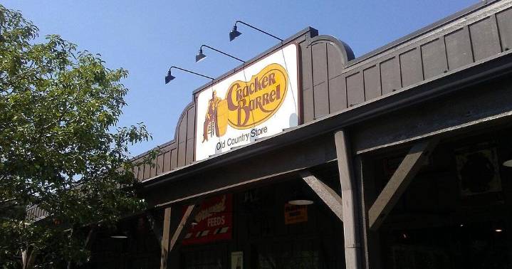 Pancakes and panic? Cracker Barrel’s logo glow-up sparks debate amid menu expansion