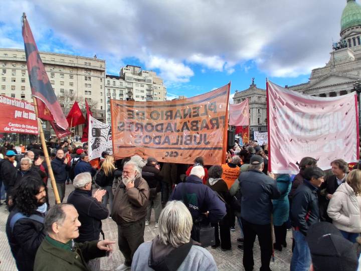 Nueva movilización de jubilados, jubiladas y organizaciones solidarias