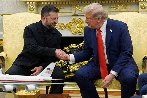 Trump plantea intercambios territoriales en Ucrania como parte de un acuerdo de paz con Rusia