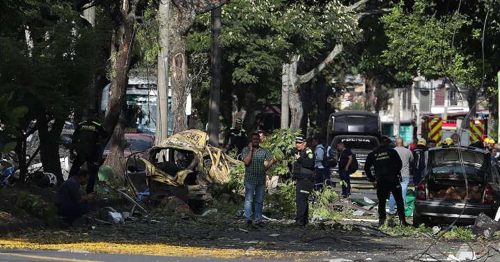 Sube a 6 el número de muertos tras explosión junto a base aérea en Colombia