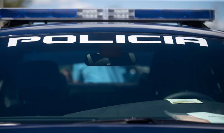 Conductor muere tras invadir carril contrario en accidente en Camuy