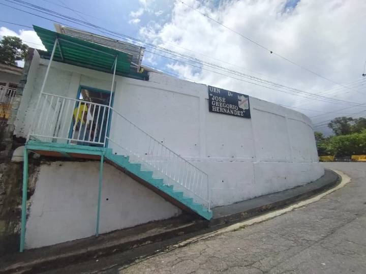 UE José Gregorio Hernández luce como nueva