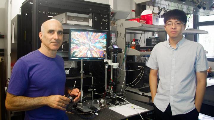 Descubren propiedades eléctricas en el hielo, posible clave en la formación de rayos en las tormentas