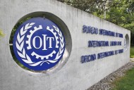 OIT: trabajo de cuidado de personas debe ocupar un lugar central en políticas públicas