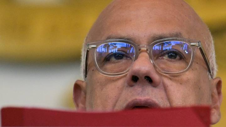 Qué hay detrás de la renuncia de la inspectora general de Tribunales anunciada por Jorge Rodríguez