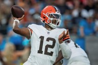 Browns rookie Shedeur Sanders injures his oblique during practice in Philadelphia