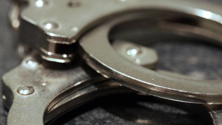 2 arrested in Marathon for stealing lobster traps hours before regular season: Deputies