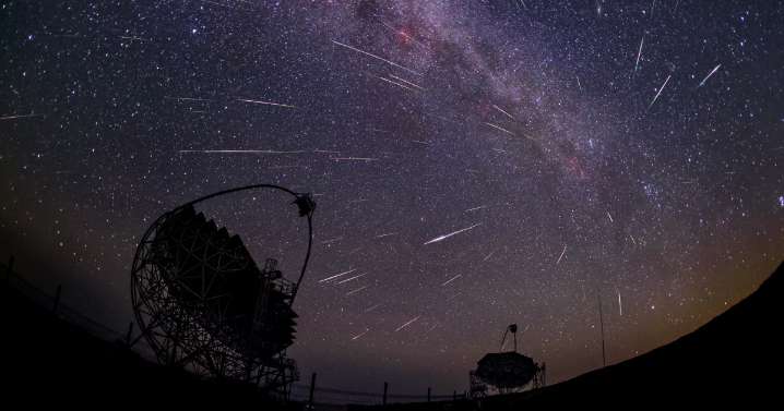 Las perseidas alcanzan su máximo esplendor esta noche: estos son los mejores miradores para observarlas en Madrid