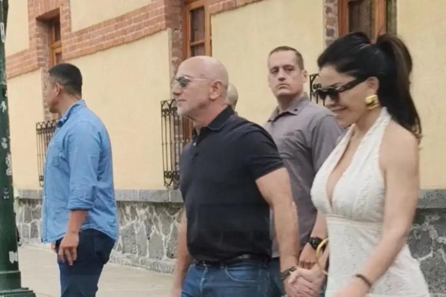 ¡Sorpresa en CDMX! Jeff Bezos y su esposa en exploración inesperada