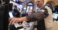 US stocks tick higher as Wall Street waits for a speech on interest rates