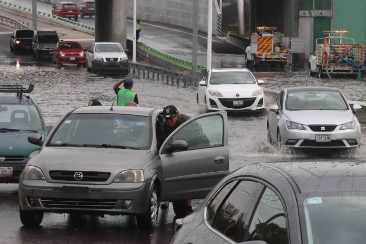 Hoy No Circula CDMX lunes 25 de agosto: Restricciones vehiculares CDMX y EDOMEX