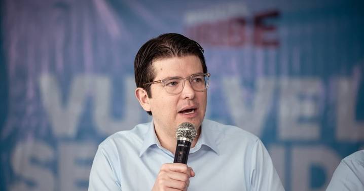 Fallece senador colombiano Miguel Uribe Turbay baleado en medio de un mitin político