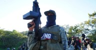 ¿Quién es ‘El Rino’, el narco del CJNG que ‘paralizó’ a Uruapan y encerró en sus casas a ciudadanos?