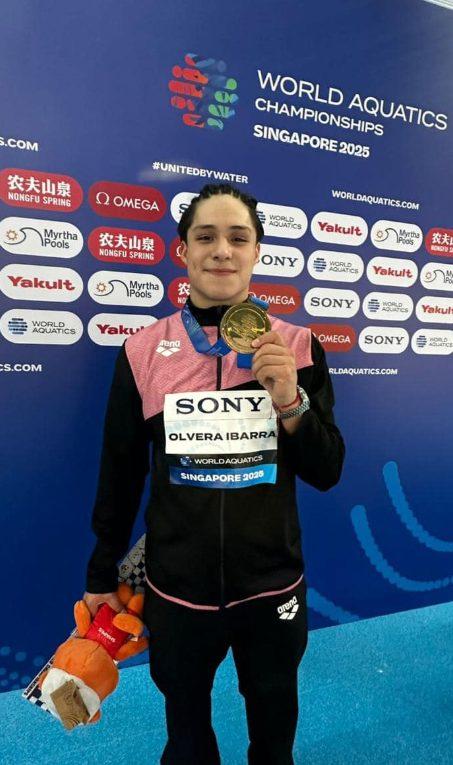 Osmar Olvera, campeón mundial en trampolín